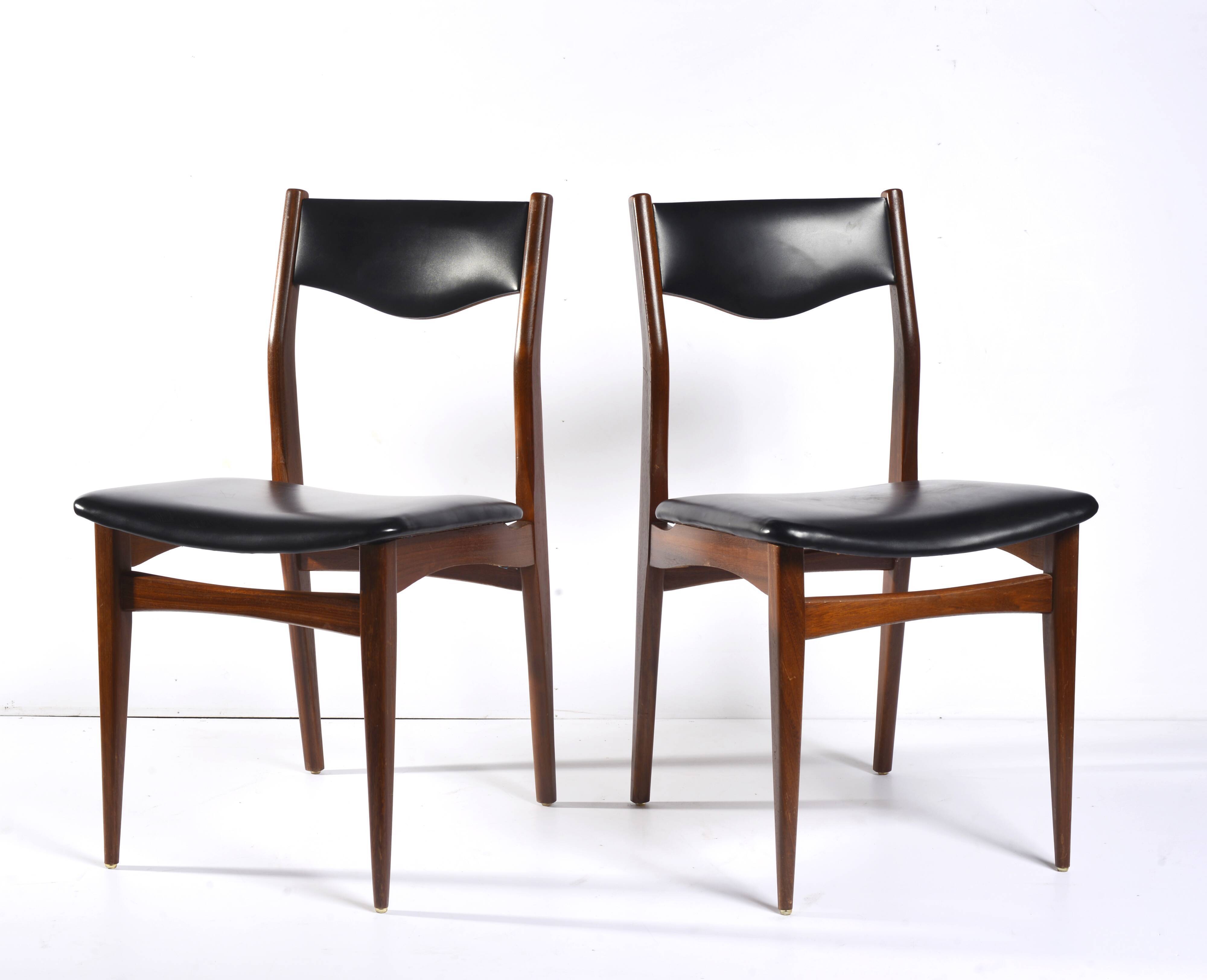 Paire de chaises teck et skaî