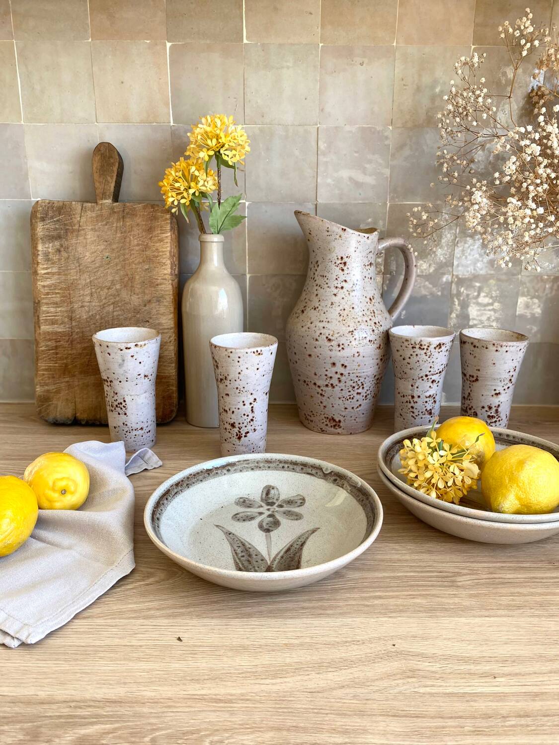 Service à orangeade en grès moucheté signé Farah, Vallauris années 1960-70