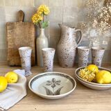 Service à orangeade en grès moucheté signé Farah, Vallauris années 1960-70