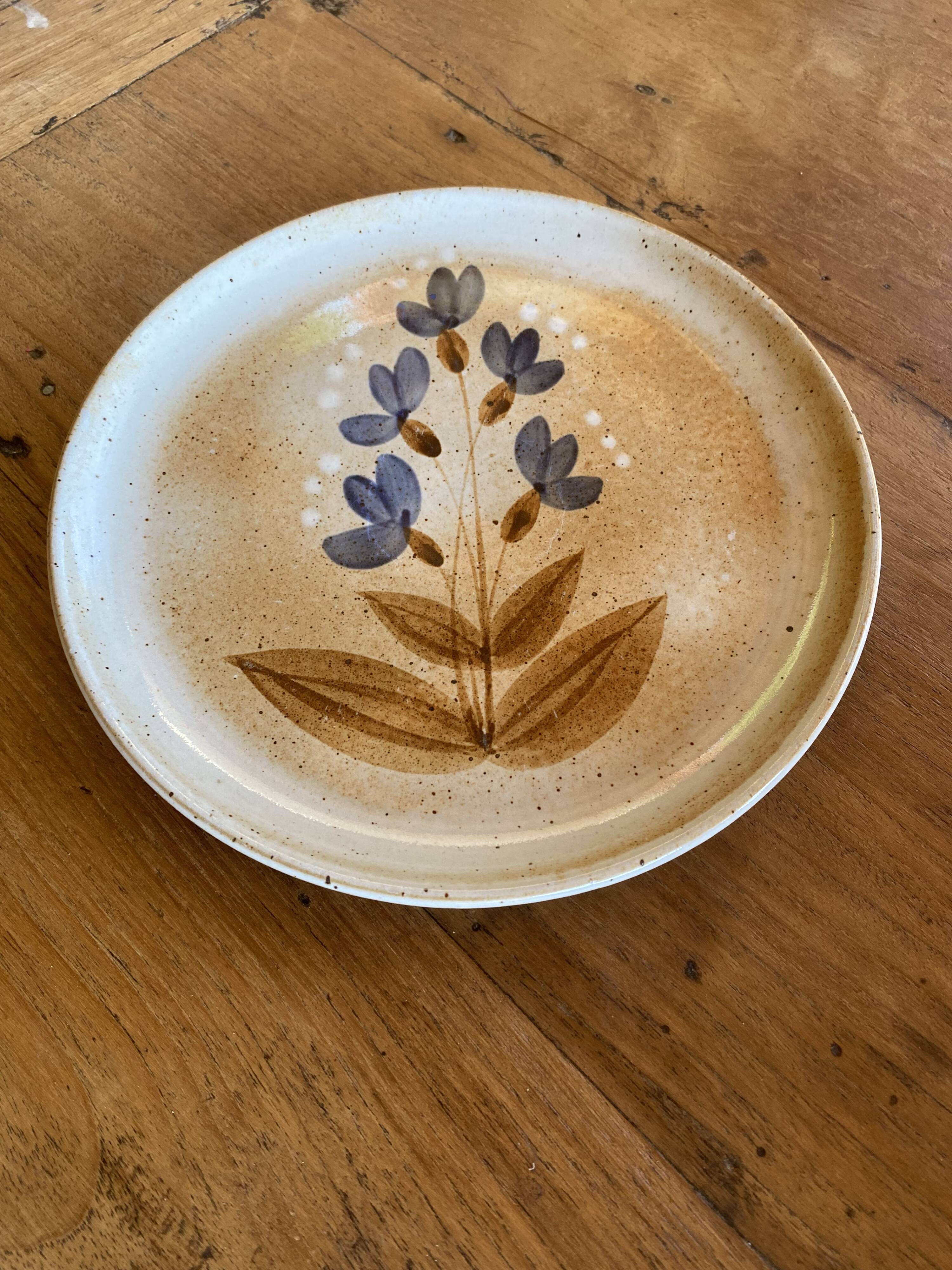 4 Gres du Marais dinner plates