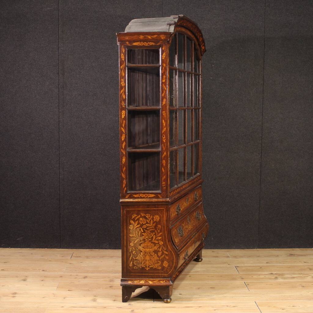 Vitrine marquetée hollandaise du XIXe siècle