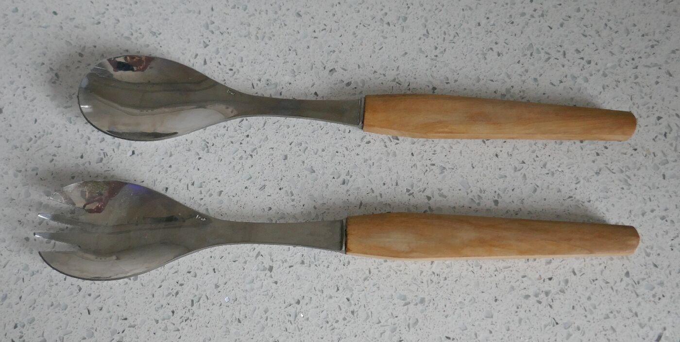 Old salad cutlery