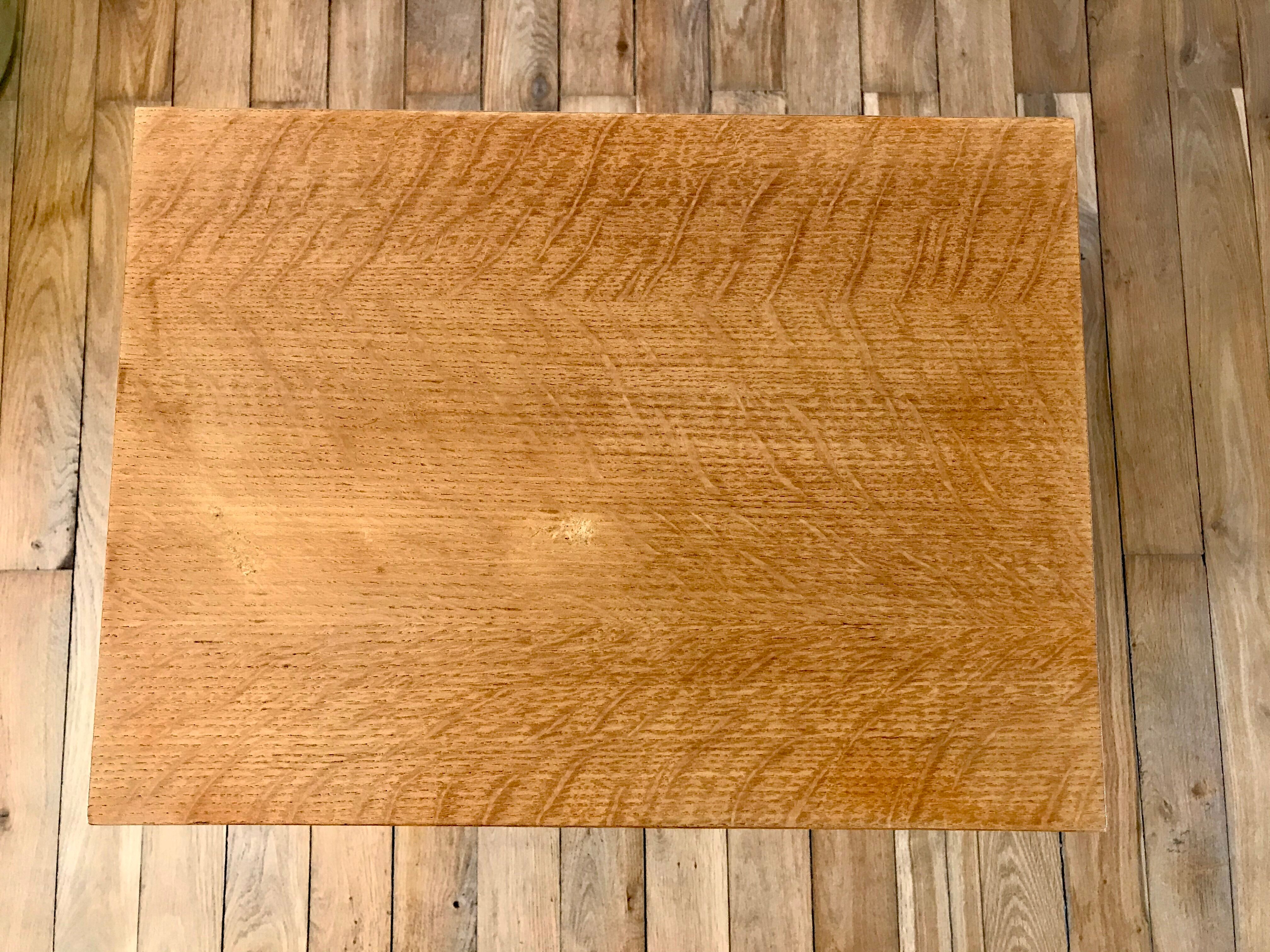 Storage in oak veneer 50s