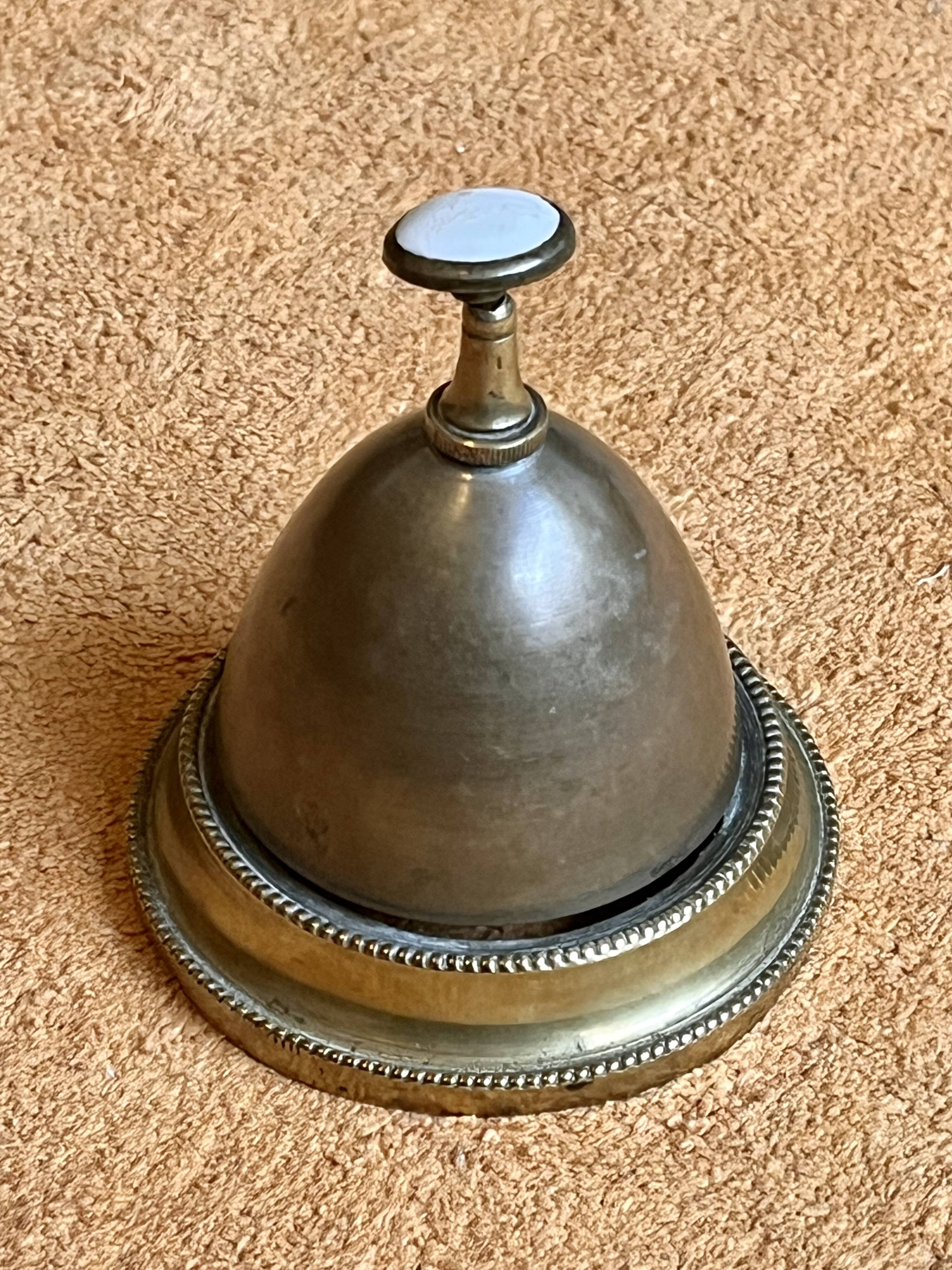 Counter bell / hotel reception - Brass - Good condition