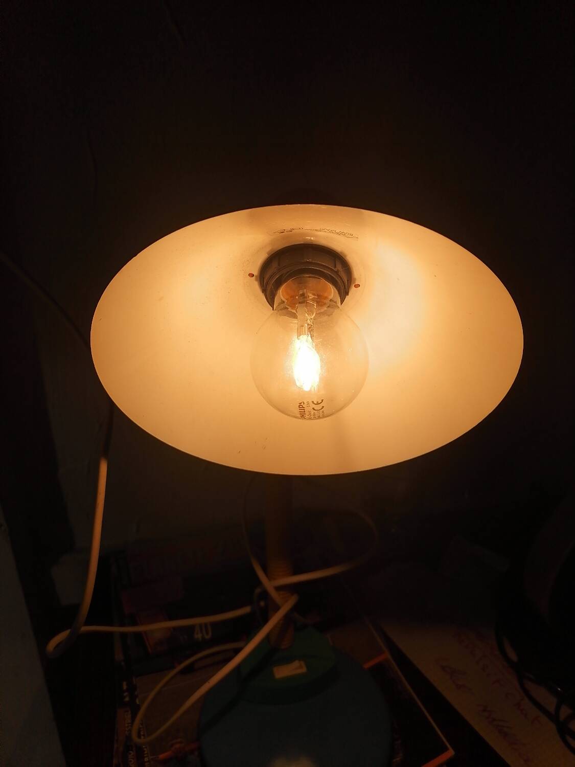 Vintage Memphis style aluminum desk lamp