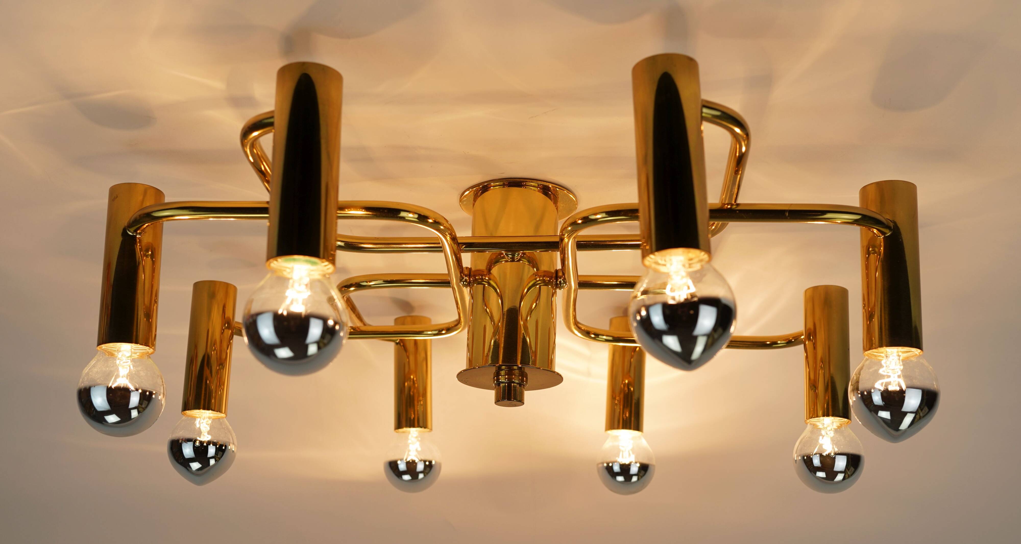 large 1970s sputnik brass CEILING LAMP 8-light ceiling fixture