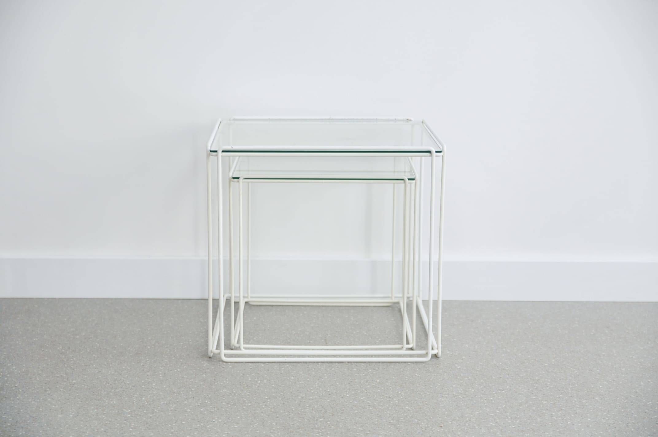 Tables gigognes blanches x2 Isocèle Max Sauze