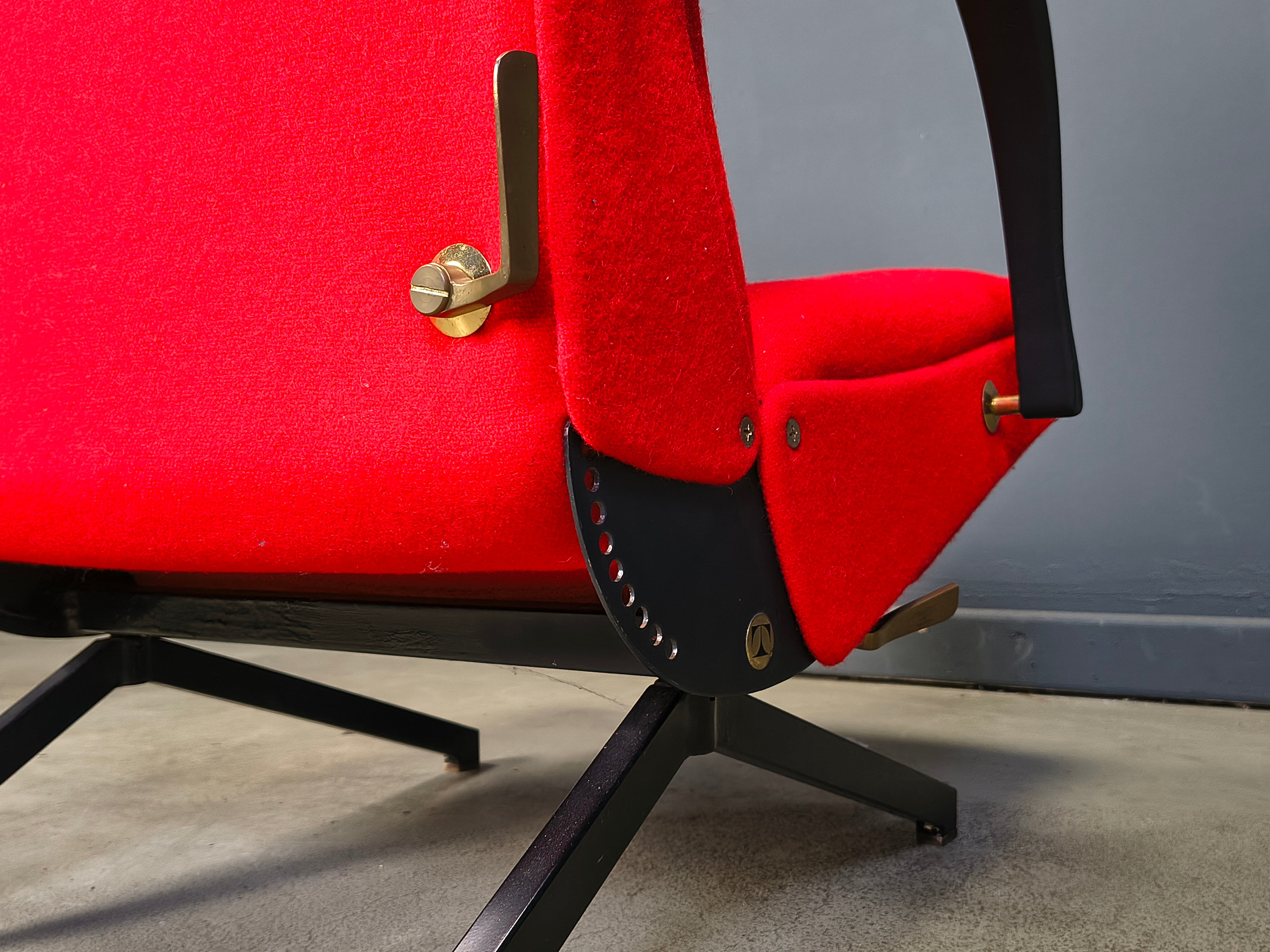 Vintage p40 lounge chair by Osvaldo Borsani for Tecno, 1960s