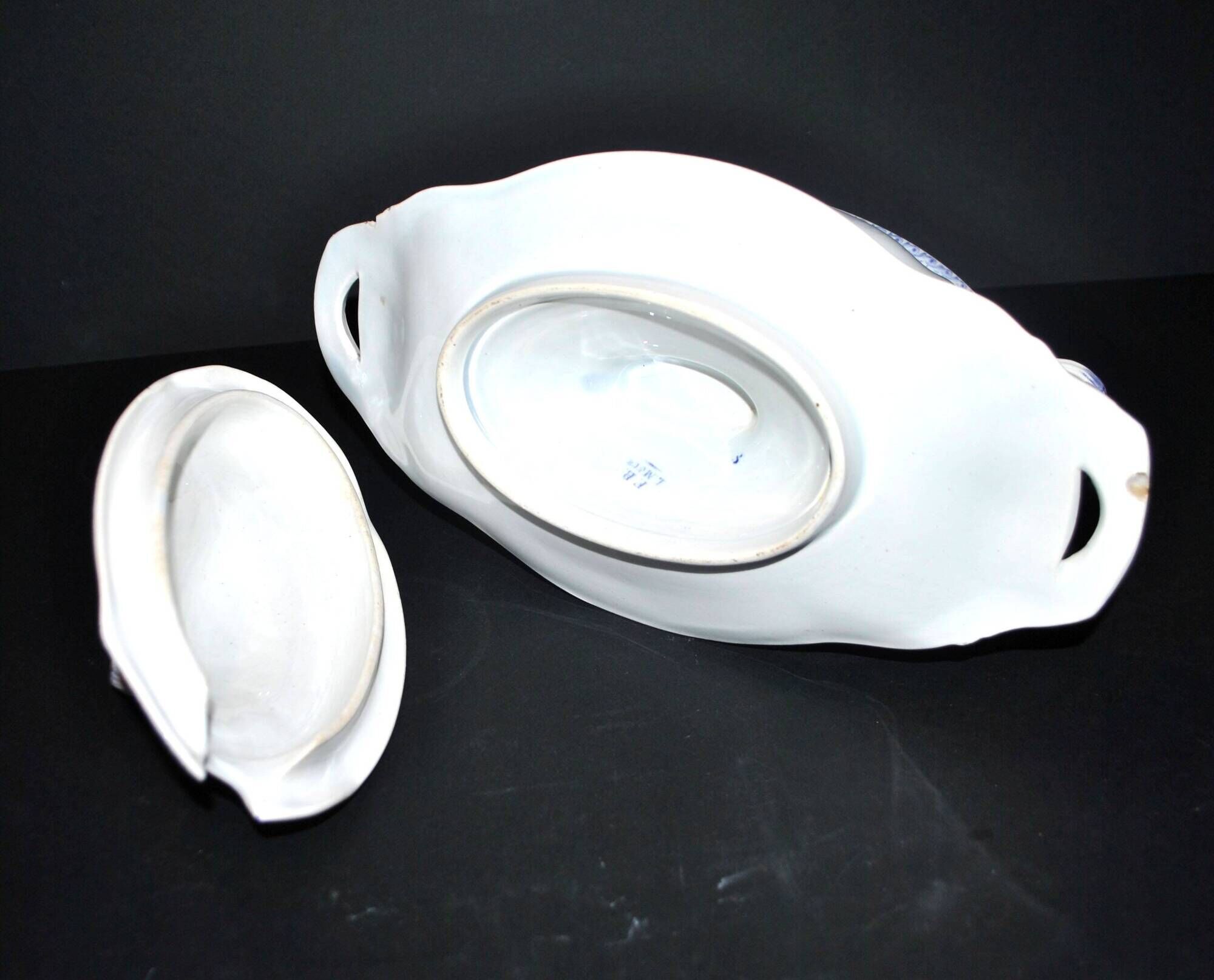 Antique earthenware sauceboat from CREIL MONTEREAU LM&Cie 1840-1870