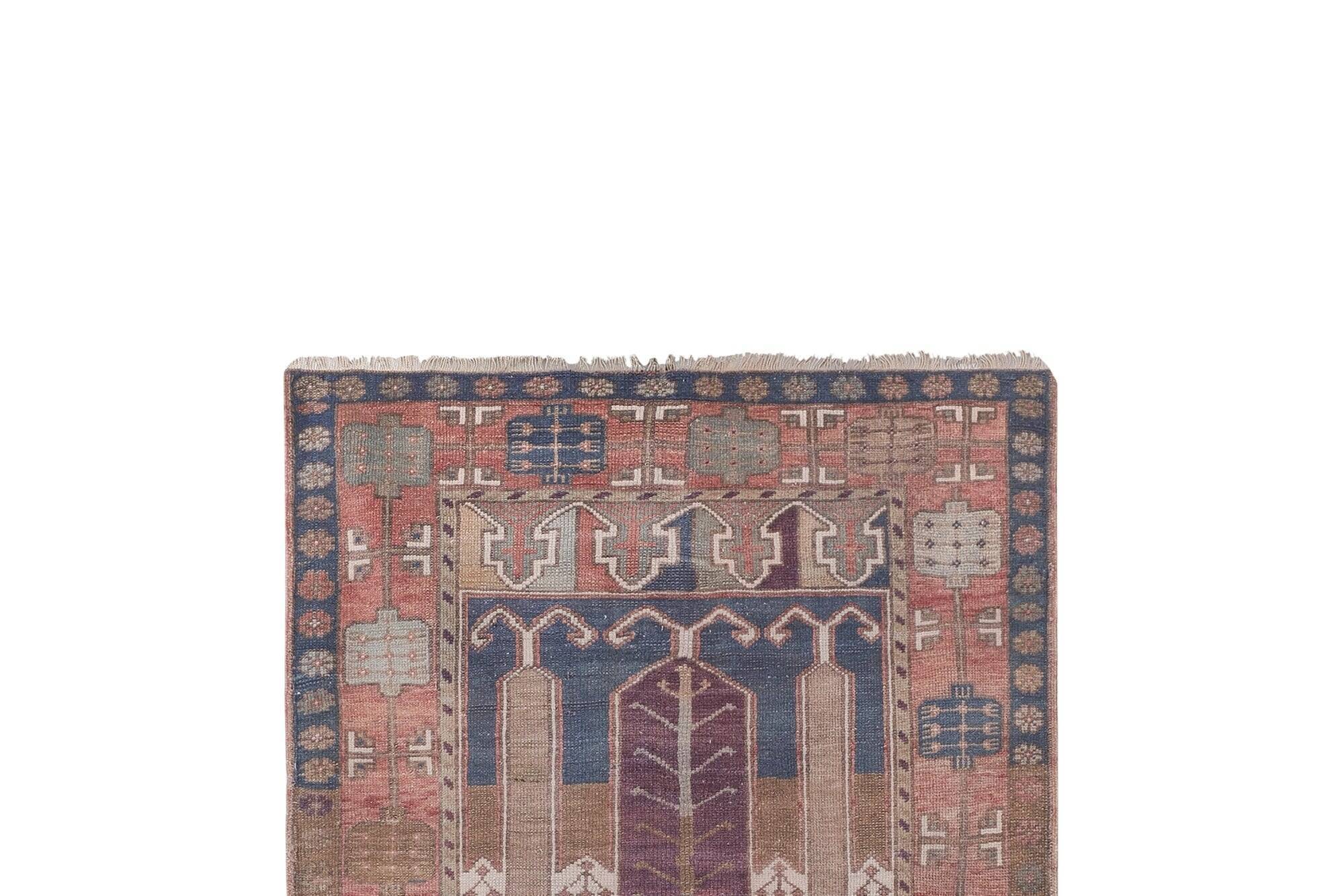 Vintage handmade Turkish rug 125x198 cm