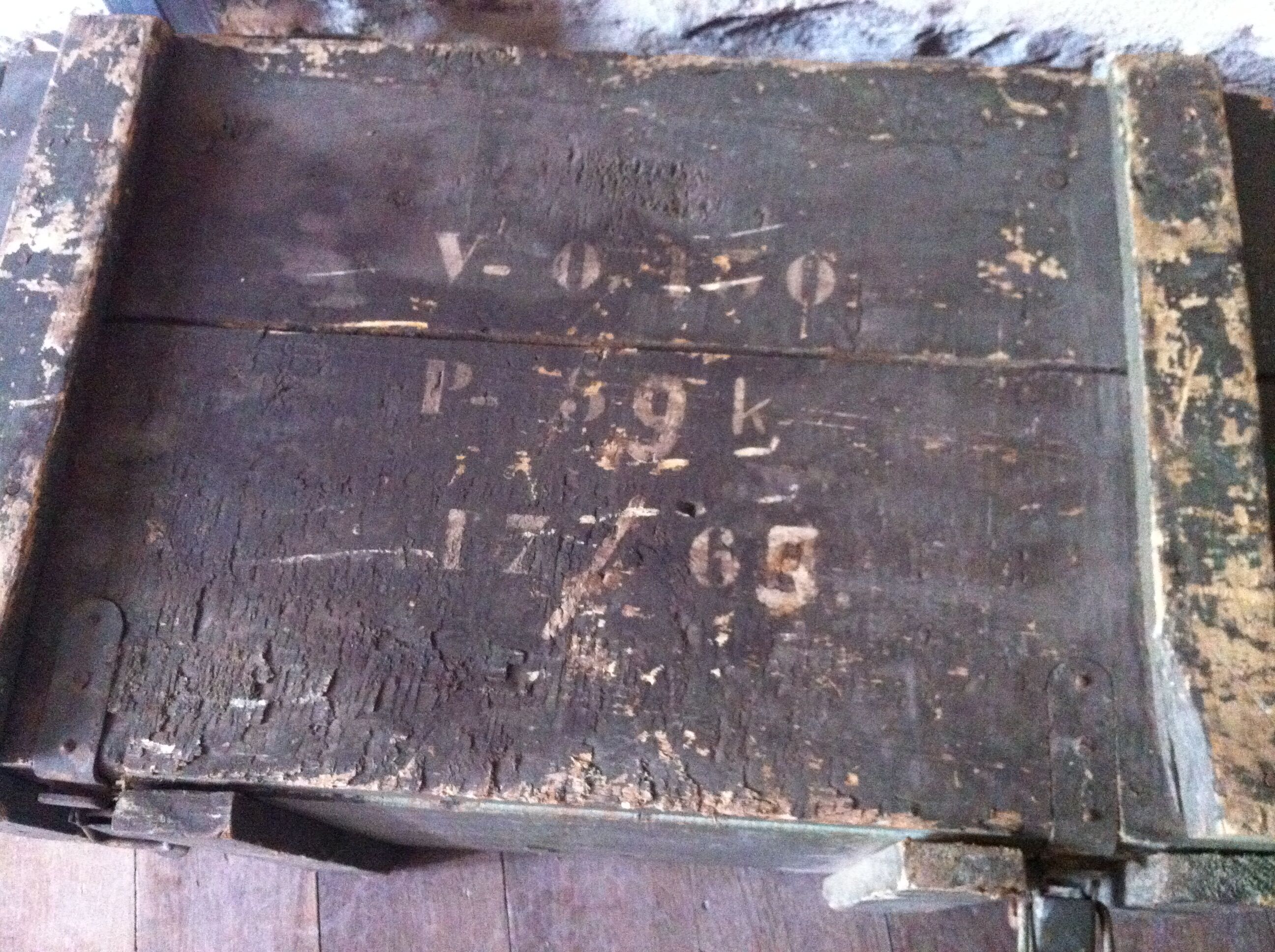 Military storage box