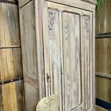 Armoire parisienne
