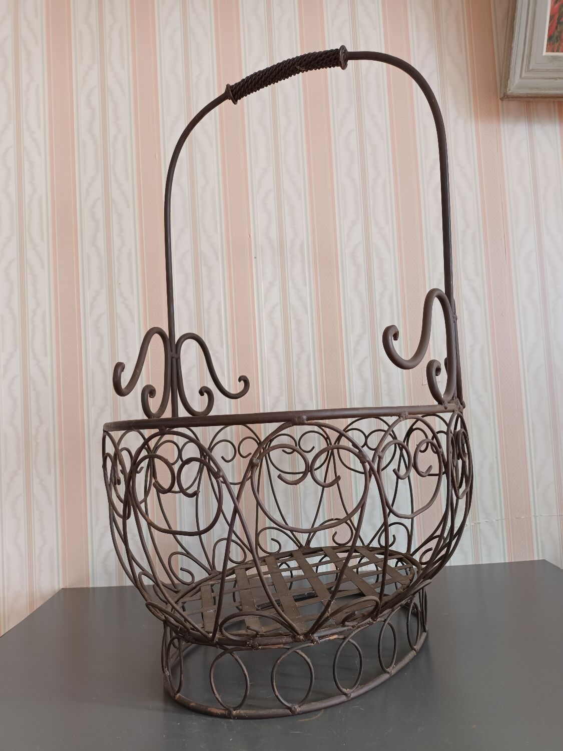 Iron basket