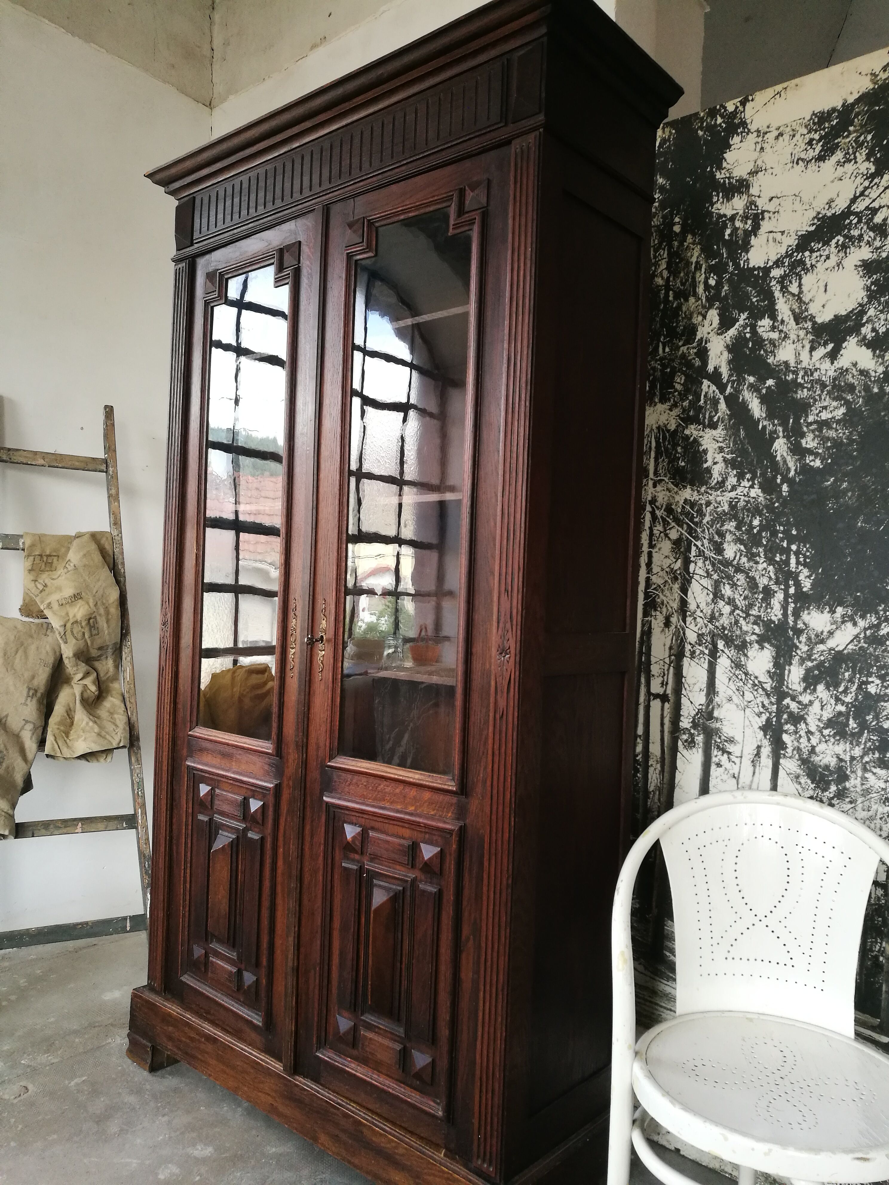 Vitrine en chêne bibliothèque  vers 1900