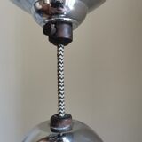 Opaline suspension rises and falls