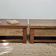 Paire de chevets en noyer artisanal XXème