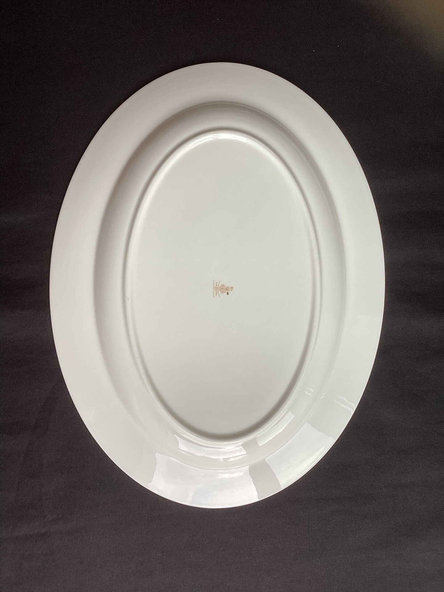 Oval plate Royal Doulton - vintage