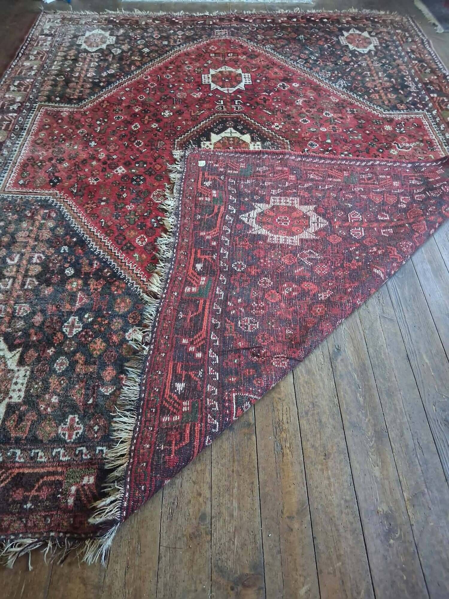 Handmade Qashqai Persian rug 296x230cm