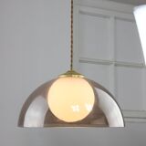 Lampe à suspension italienne en laiton, opaline et plexiglas de l'ère spatiale