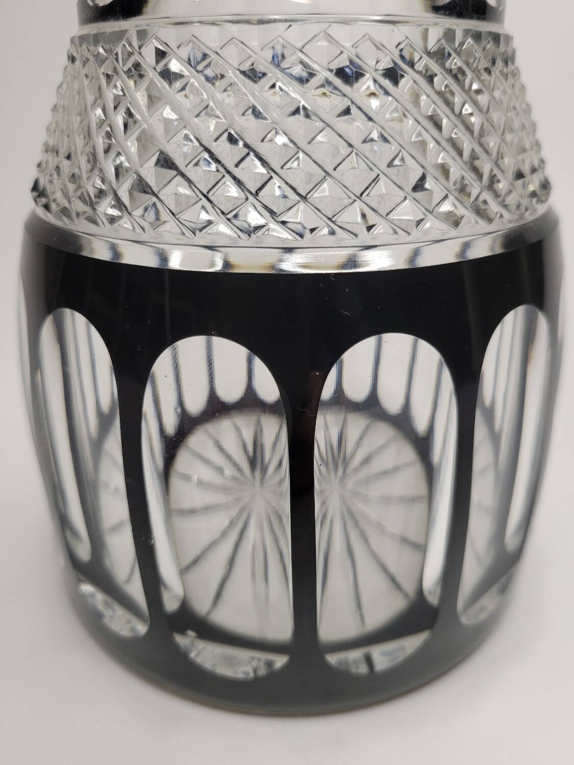 Service "Pénombre" in black and clear crystal – Crystal of Paris