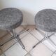 Paire de tabourets pivotants années 70 pied central
