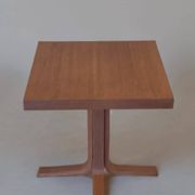Table d'appoint Ludvik Volàk,  Vintage tchèque 1960s