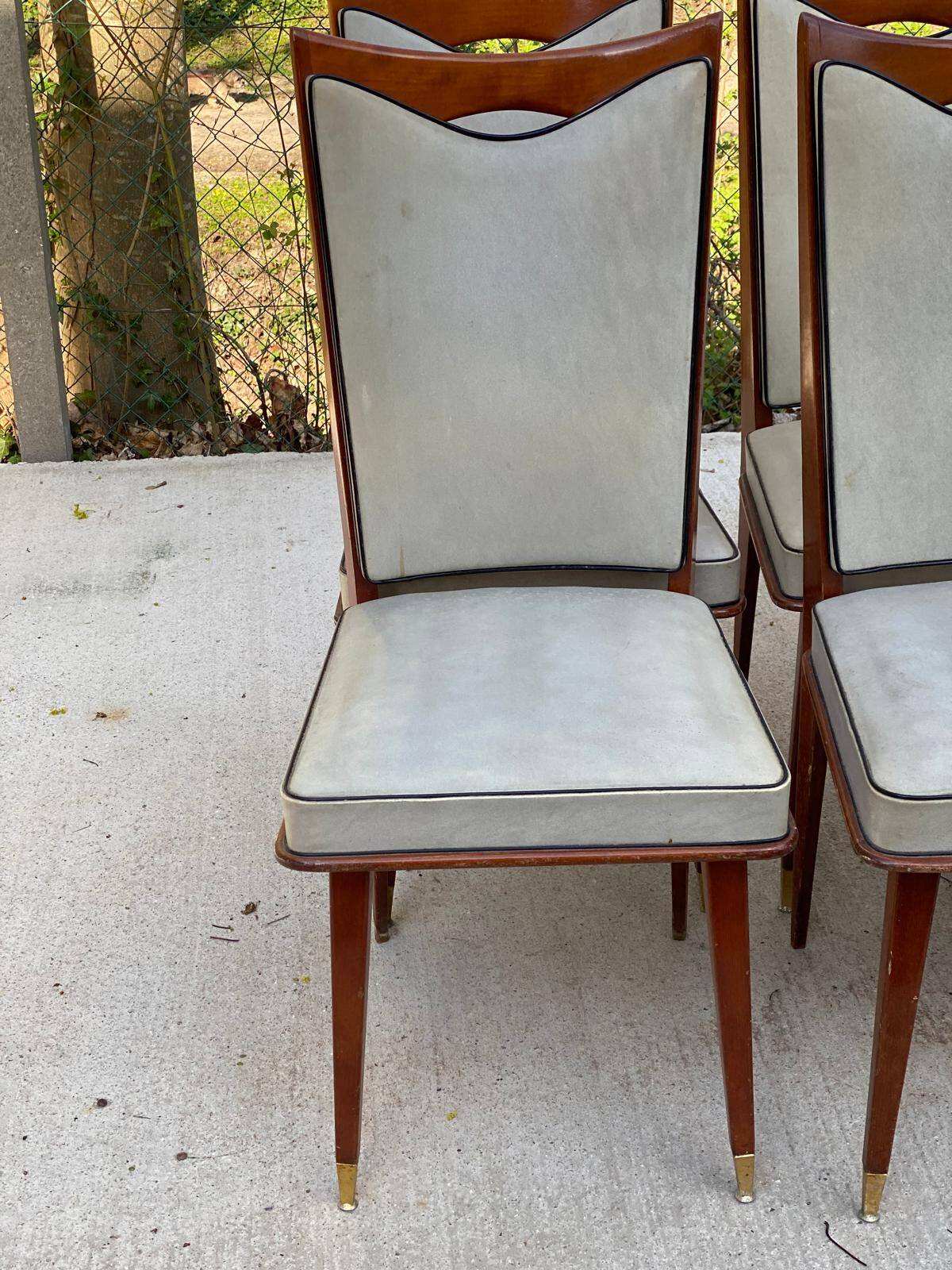 8 chaises scandinaves style italien 1950 bois et cuir blanc