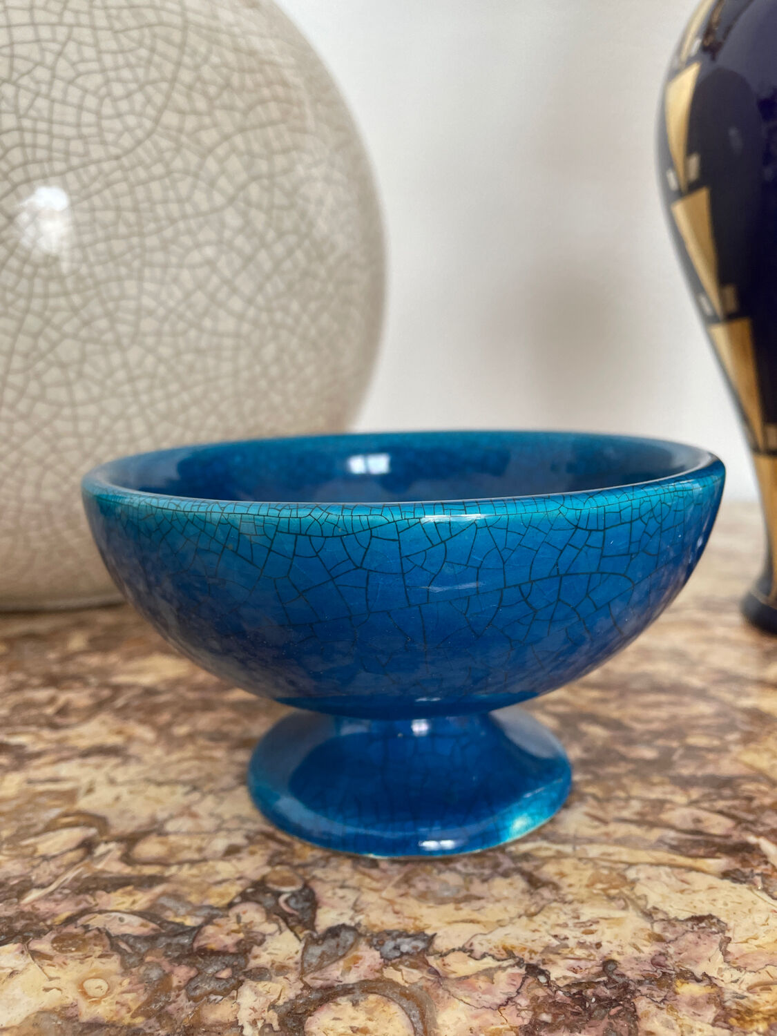 Art Deco cracked ceramic cup