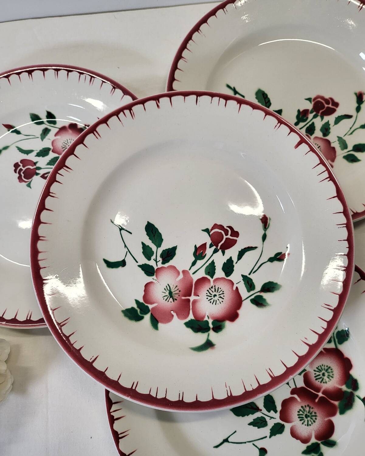 4 assiettes à dessert Sarreguemines épernay faïence vintage