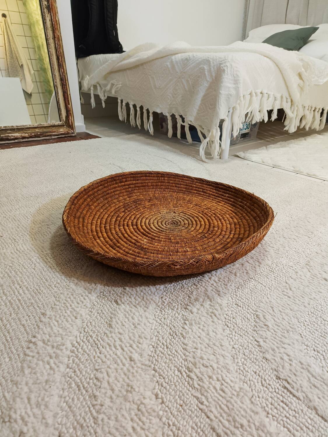 Panier corbeille en osier tressé