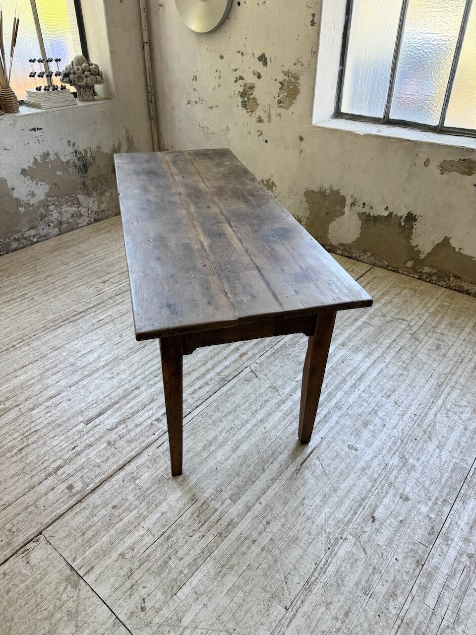 1950s oak farmhouse table with spindle legs
