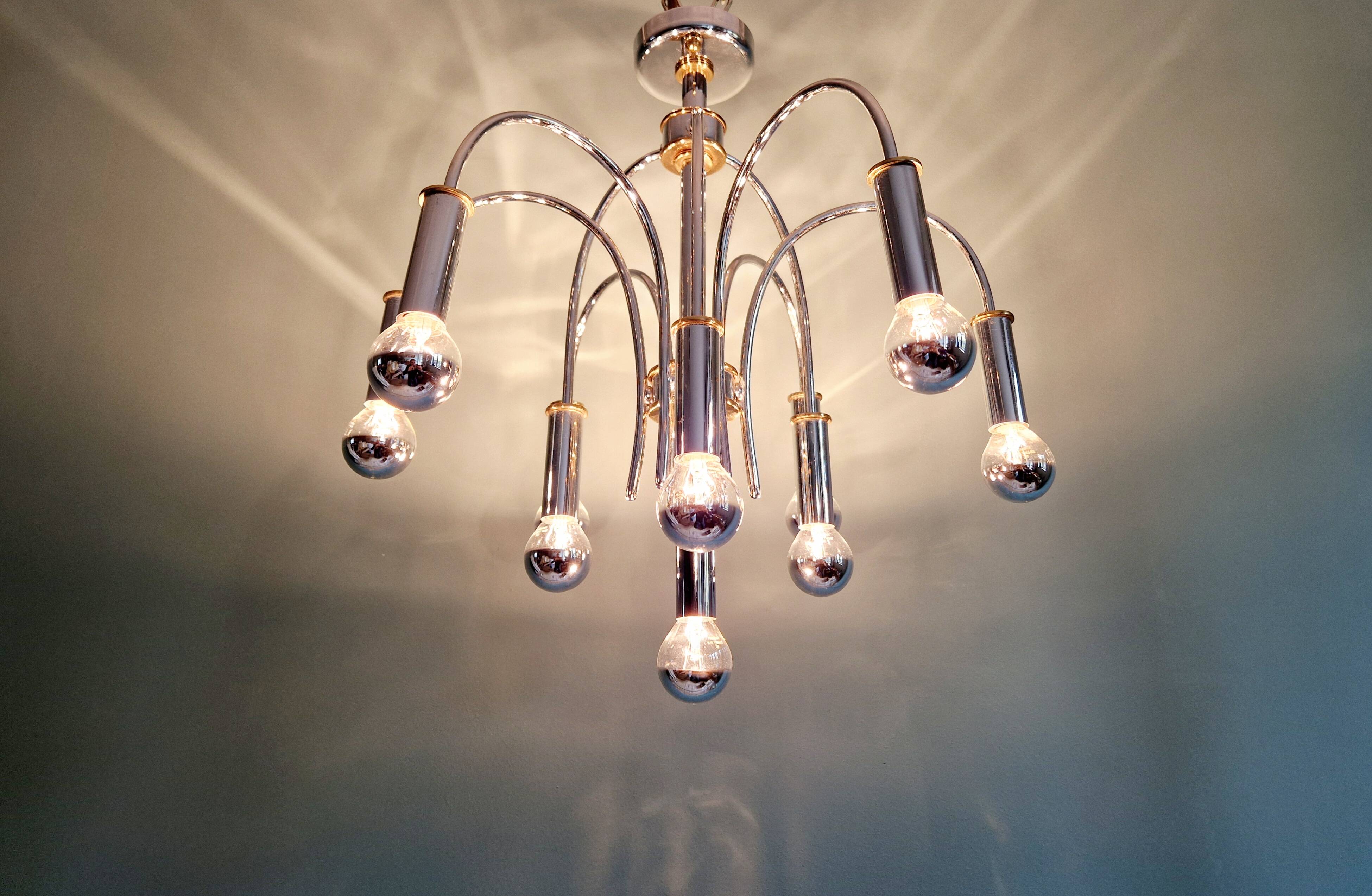 Lustre design en métal chromé et laiton, Schröder & Co, années 70