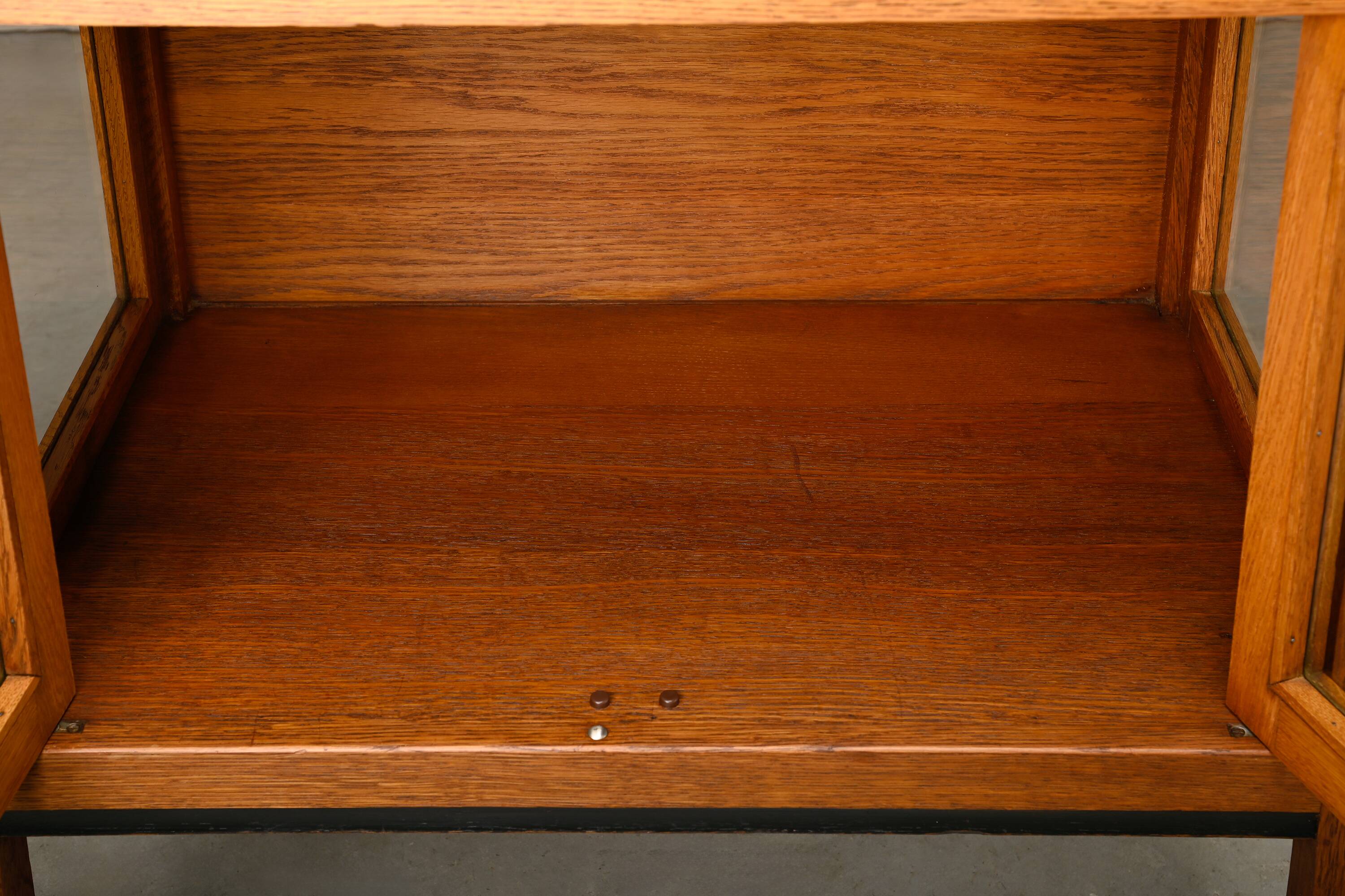 Art Deco Amsterdam School Tea or Display Cabinet in solid oak, Netherlands