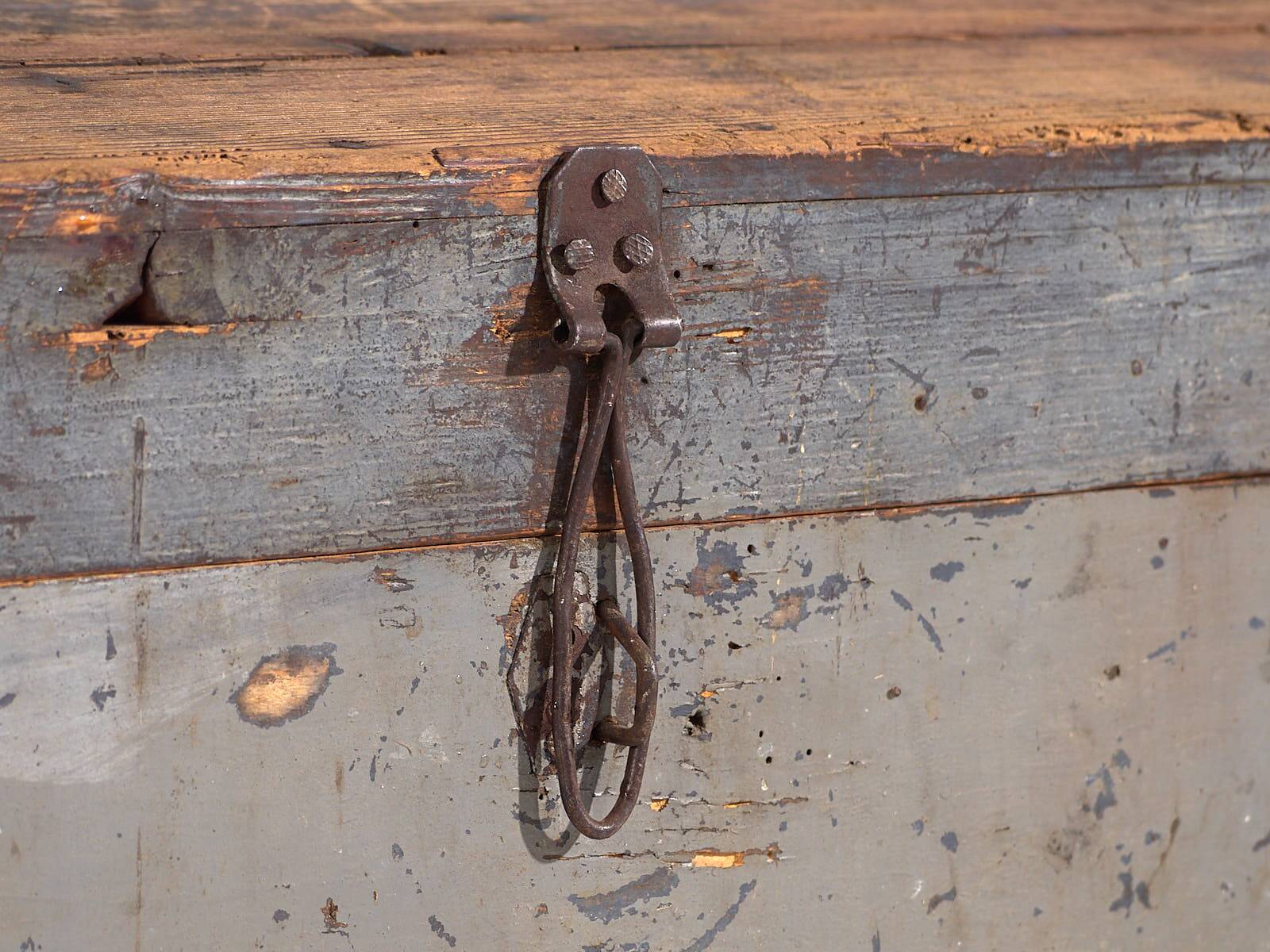 Antique silver-grey solid wood chest (circa 1920) #20