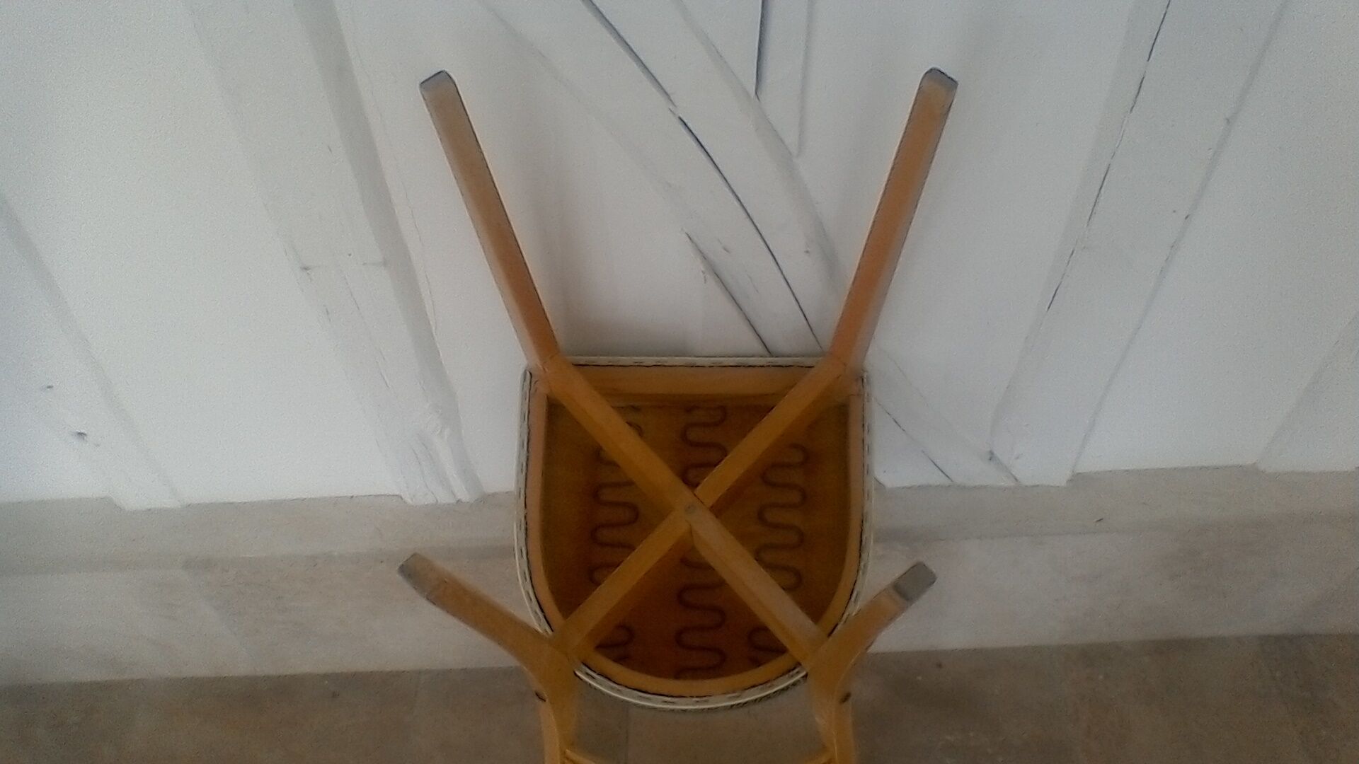 Wooden chair vintage