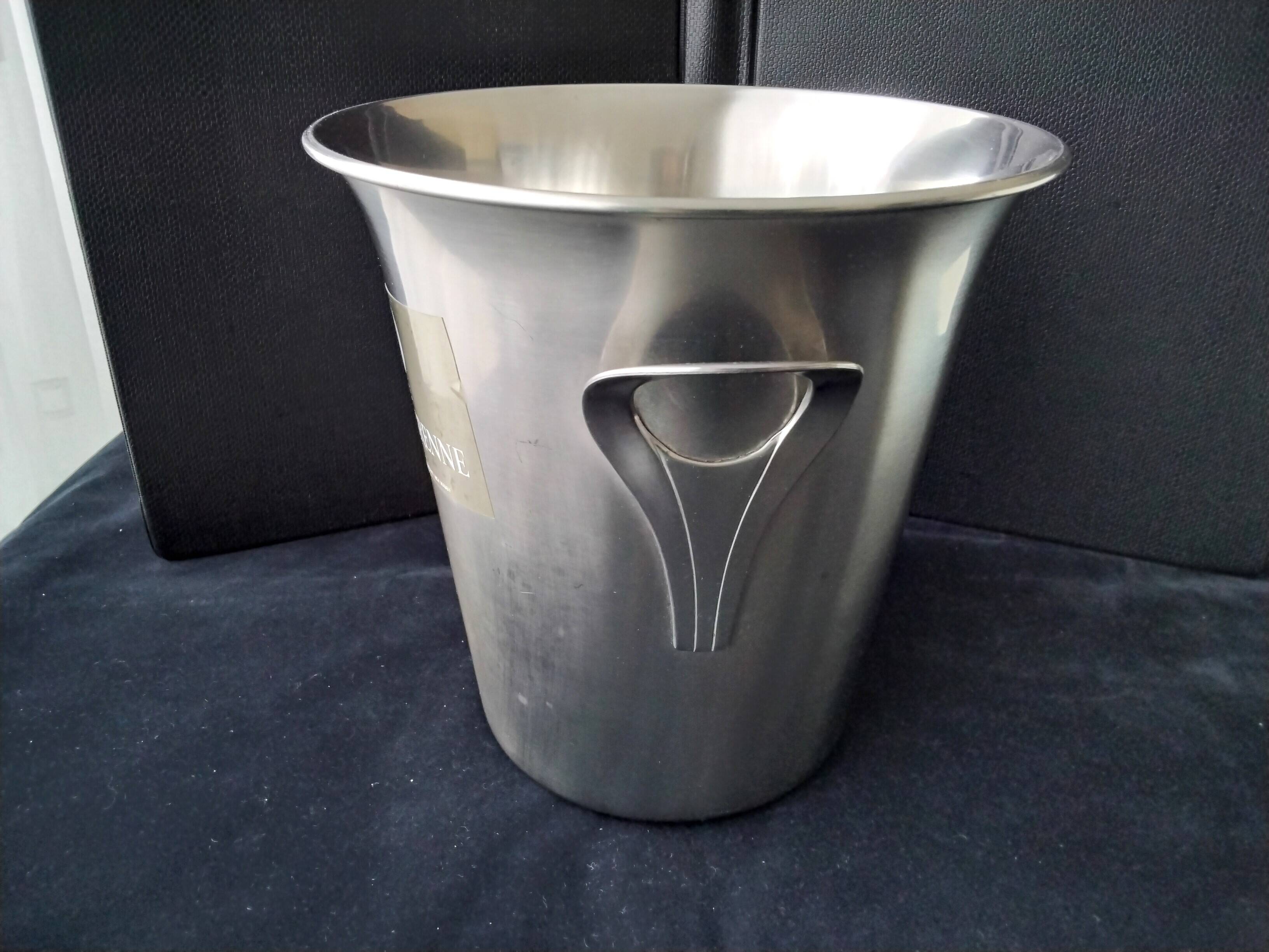Guy Degrenne satin stainless steel champagne bucket