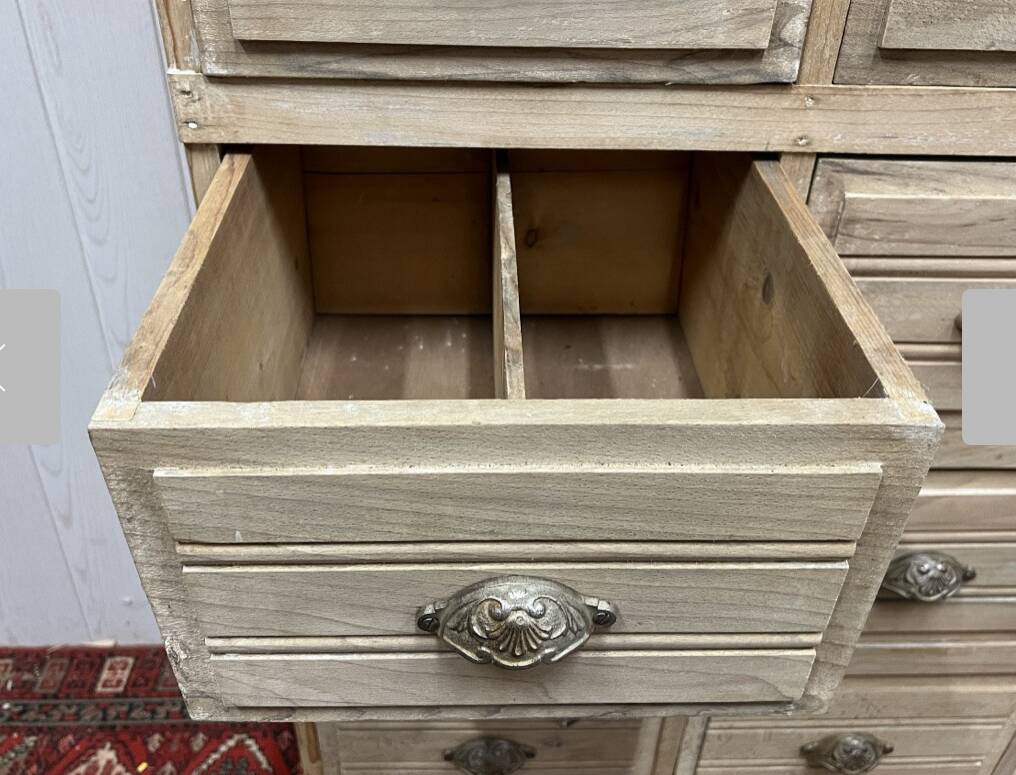 Craft furniture / drawer unit