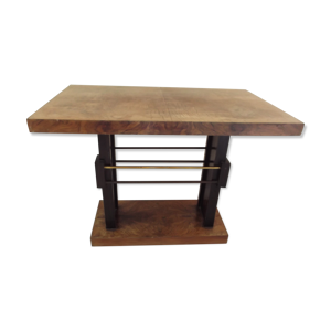 Table d'appoint style