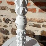 Floor lamp with tray and jute lampshade
