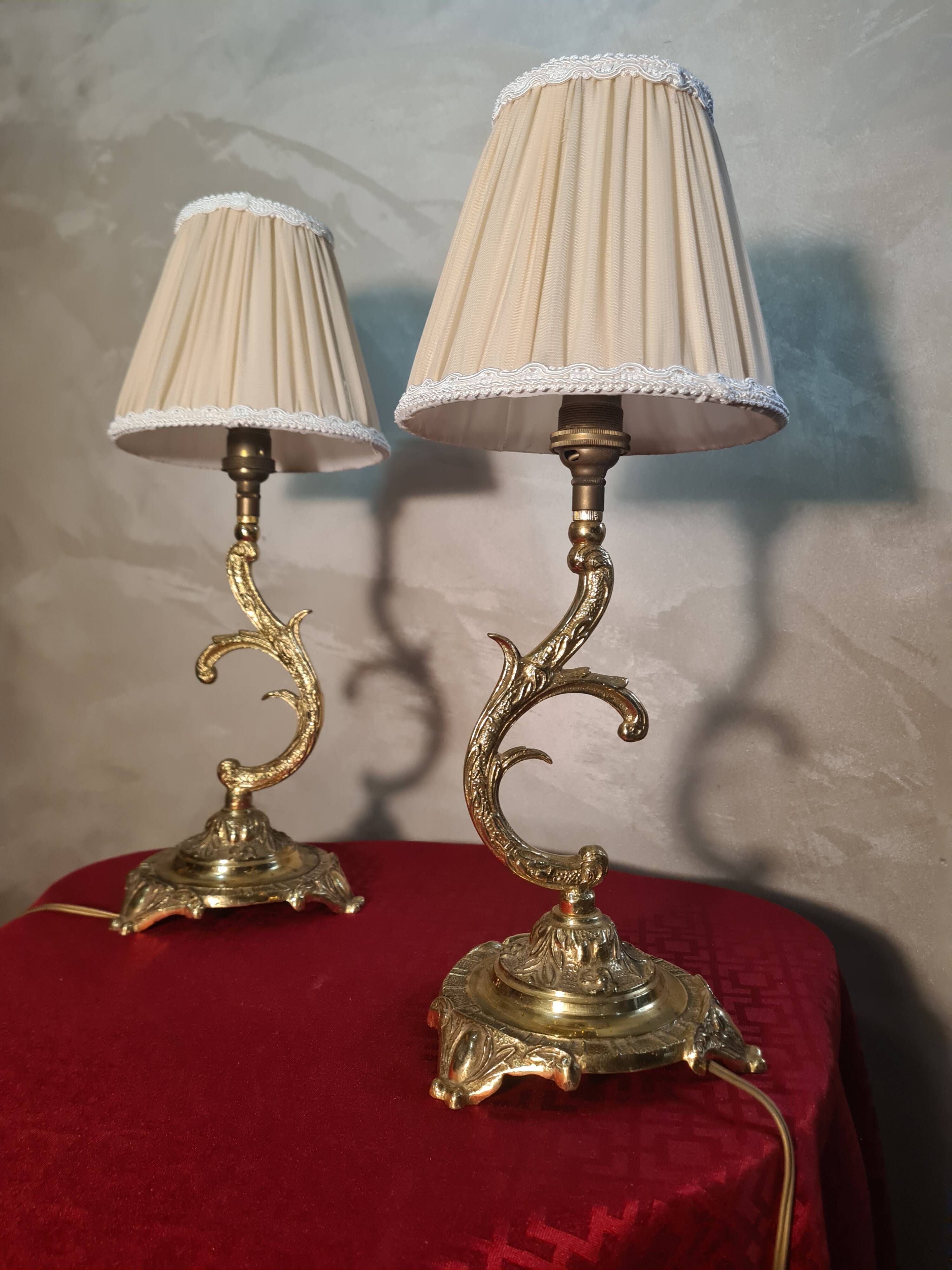 pair of chiselled bronze lamps, bedside, bedroom, new lampshade 38x15, electric ok