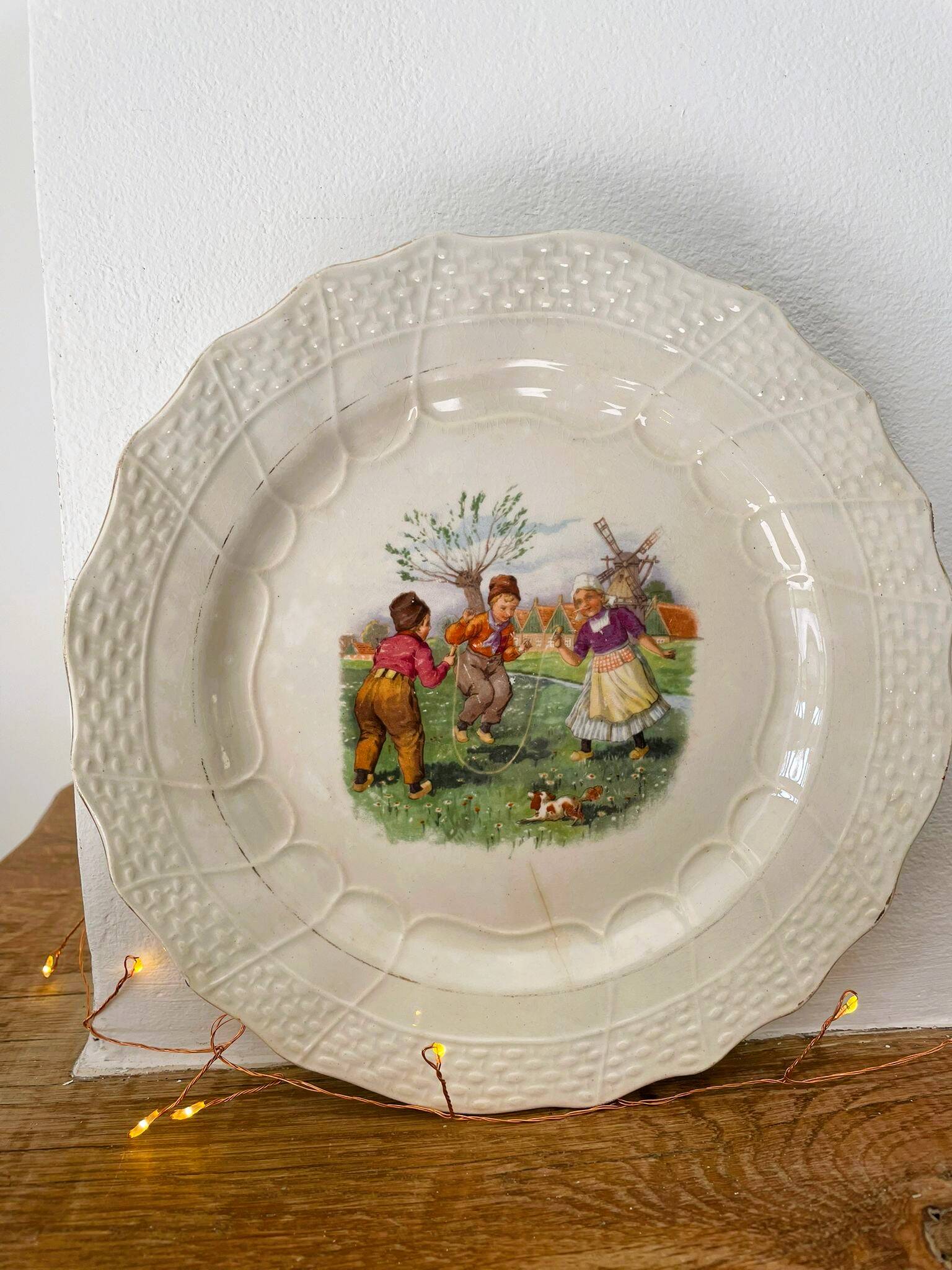 Moulin des Loups dessert plates