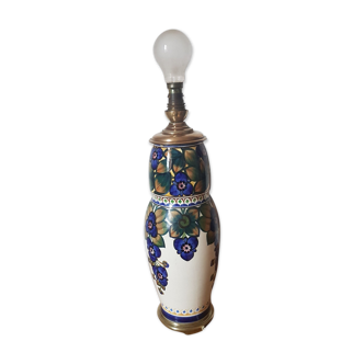 Copenhagen's ancient earthenware lamp foot