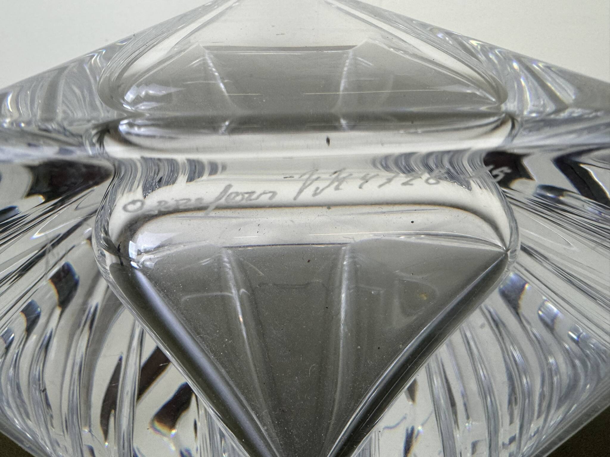 Malin Lindahl for Orrefors: precious Scandinavian crystal vase