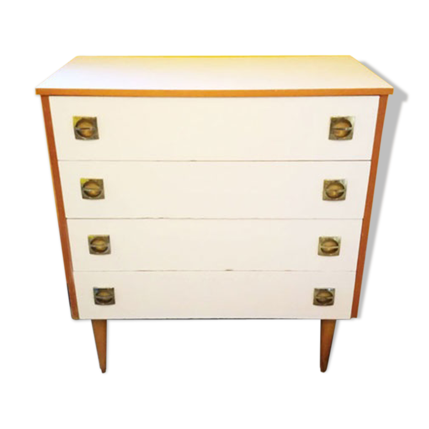 Commode vintage revisitée en rose poudre