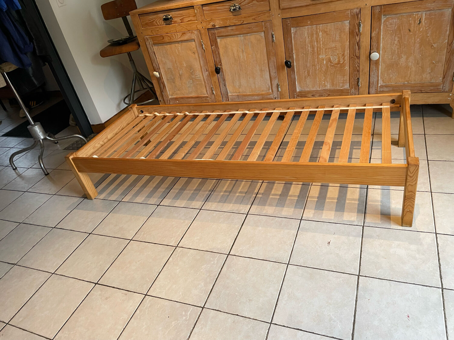 Vintage pine design daybed 70/80