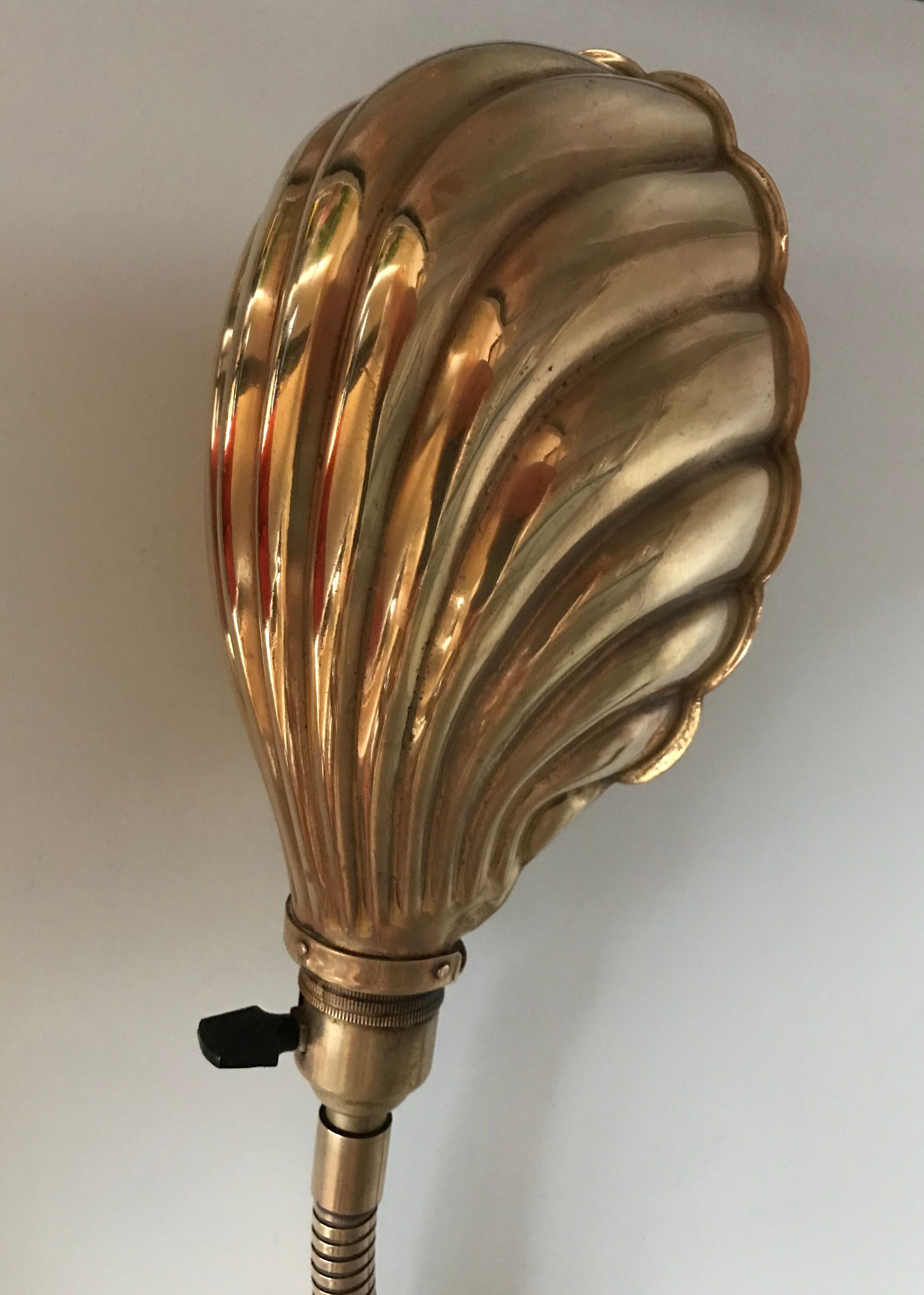 Lamp shell Art Deco