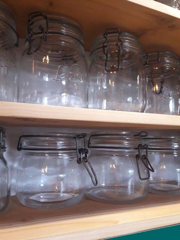 Spice shelves L1.6mxH79cm