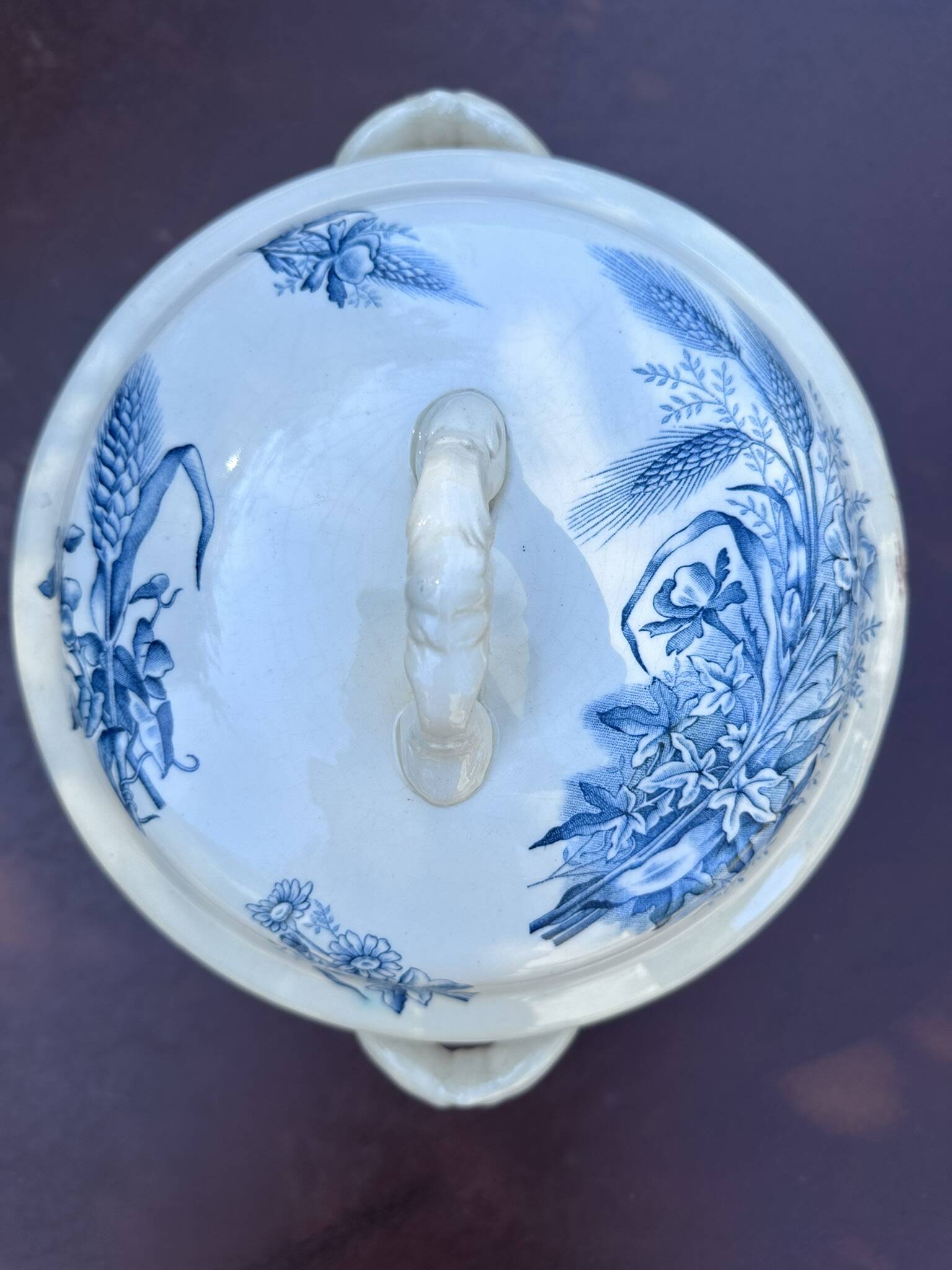 Antique soup tureen, Keller Lunéville earthenware, stamped K, blue decoration.