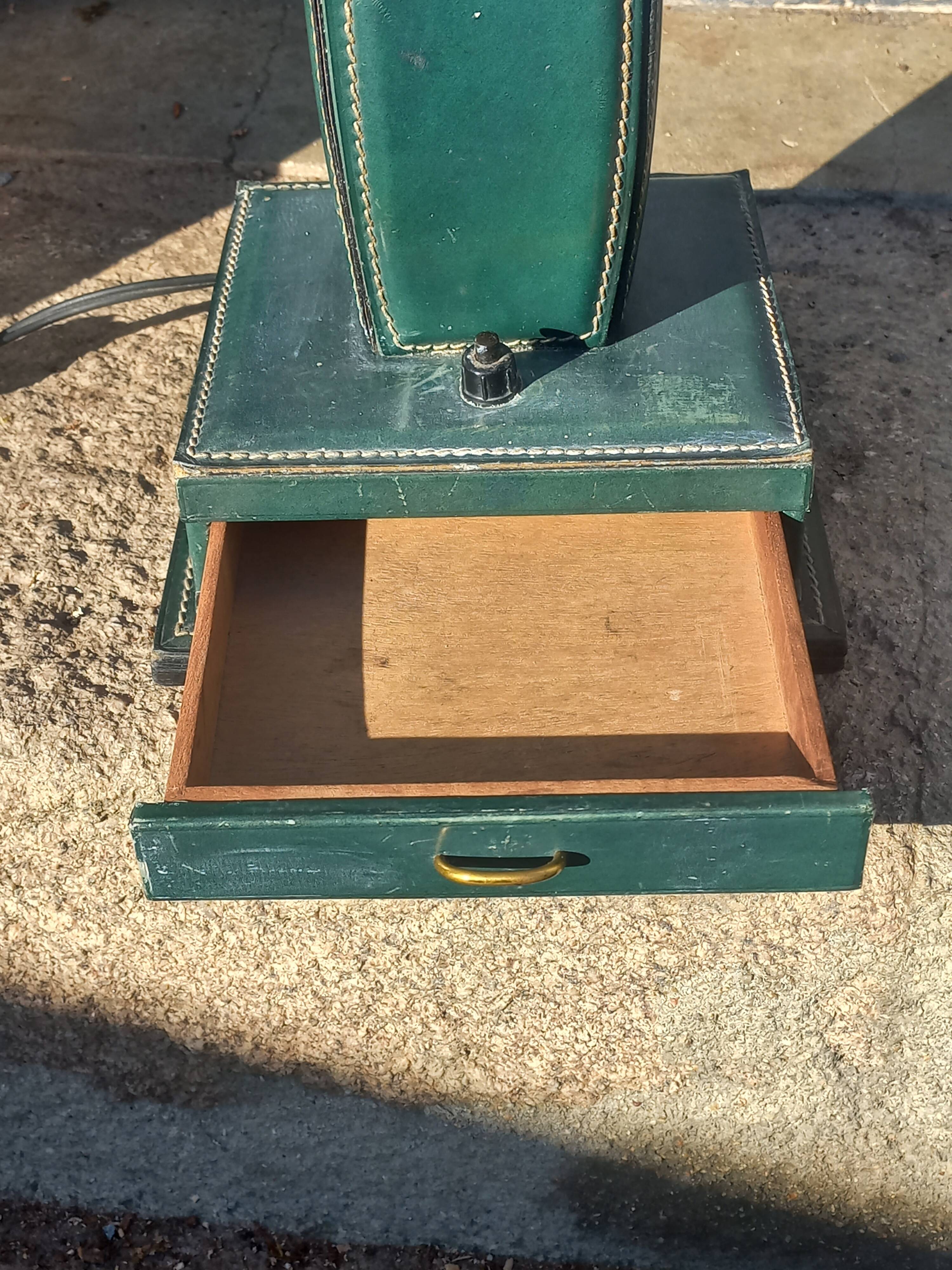 Vintage leather desk lamp with saddle stitching from the 1960s.