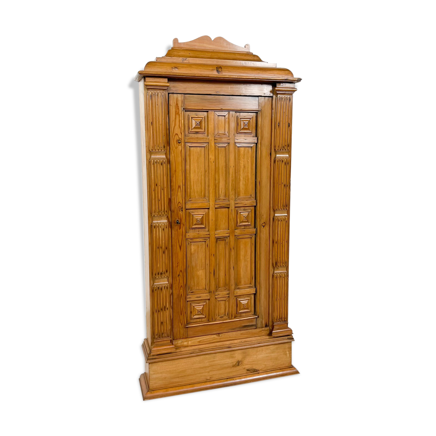 Armoire murale peu profonde en chêne antique. Selency